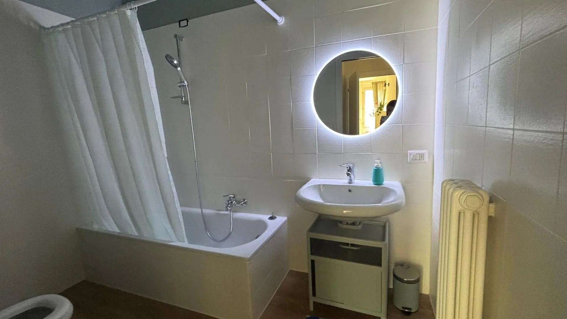 לקו Como Lake Apartament With Private Parking 0*,  איטליה